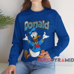 Vintage Disney Donald Duck T-shirt 3 Vintage Disney Donald Duck T shirt Blue Sweatshirt