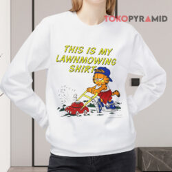 Vintage Garfield This Is My Lawnmowing Sweatshirt