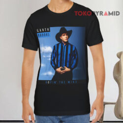 Vintage Garth Brooks Ropin' The Wind Album Black T shirt