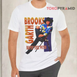 Vintage Garth Brooks Ropin' The Wind White T shirt