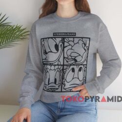 Vintage Iceberg Jeans Donald Duck T-shirt 3 Vintage Iceberg Jeans Donald Duck T shirt Grey Sweatshirt