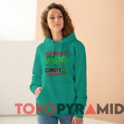 Vintage In A World Full Of Grinches Be A Cindy Lou Who Sweatshirt 3 Vintage In A World Full Of Grinches Be A Cindy Lou Who Sweater GoGreen Hoodie