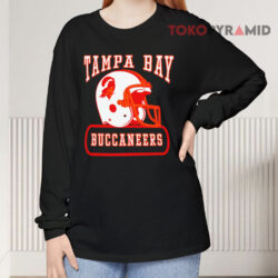 Vintage Logo 7 Tampa Bay Buccaneers Helmet Long sleeved