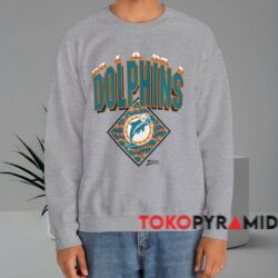 Vintage Miami Dolphins Zubaz Graphic Logo Shirt tuan Photoroom (13)