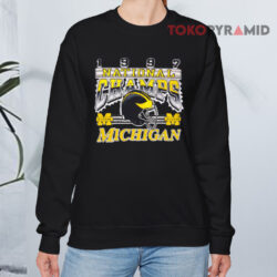 Vintage Michigan 1997 National Champions Sweatshirt