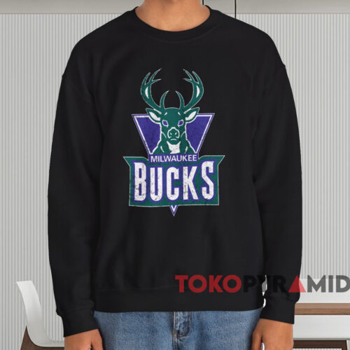 Vintage Milwaukee Bucks Logo Graphic Shirt Black Sweatshirt Vintage Milwaukee Bucks Logo Graphic Shirt Black Sweatshirt