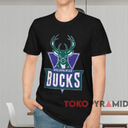 Vintage Milwaukee Bucks Logo Graphic Shirt Black T shirt