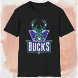 Vintage Milwaukee Bucks Logo Graphic Shirt Black T shirt