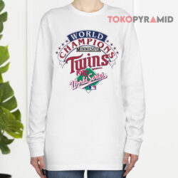 Vintage Minnesota Twins 1987 World Series Champions Long sleeved