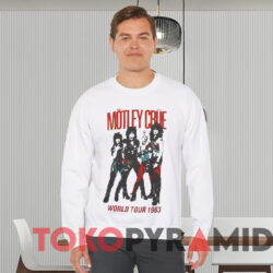 Vintage Motley Crue World Tour 1983 T-Shirt 2 Vintage Motley Crue World Tour 1983 T shirt White Sweatshirt