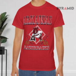 Vintage Ncaa Arkansas Razorbacks Logo Red T shirt