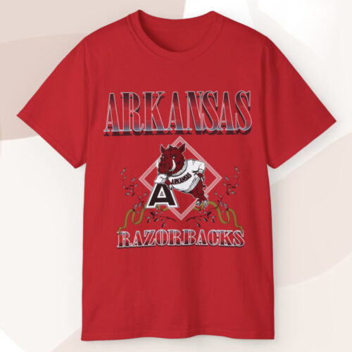 Vintage Ncaa Arkansas Razorbacks Logo T shirt