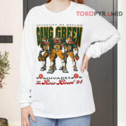Vintage NCAA University Of Oregon Ducks Gang Green Invades Rose Bowl 1995 Shirt 4 Vintage Ncaa University Of Oregon Ducks Gang Green Invades Rose Bowl 1995 Long sleeved