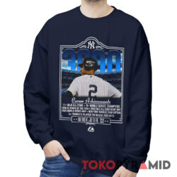 Vintage New York Yankees Derek Jeter Tee 3000 Hits 90s MLB Sweatshirt