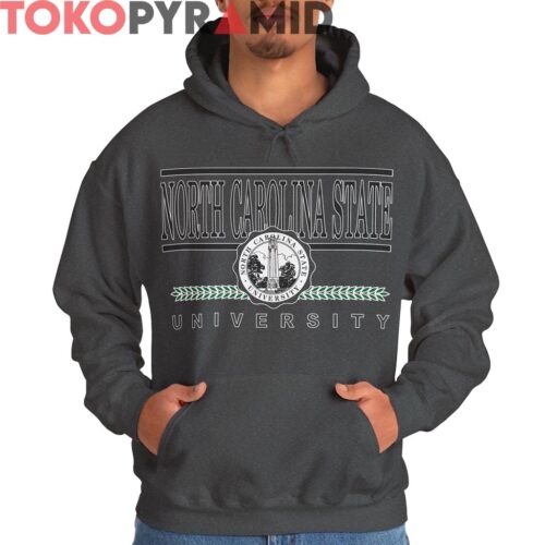 Vintage North Carolina State University Logo Shirt Vintage North Carolina State University Logo Shirt