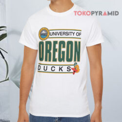 Vintage Oregon Ducks 1989 College Varsity Football University Of Oregon Ducks Shirt 1 Vintage Oregon Ducks 1989 College Varsity Football University Of Oregon Ducks White T shirt