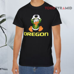 Vintage Oregon Ducks Disney Donald Oregon Black T shirt