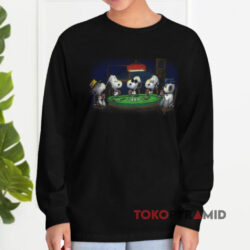 Vintage Peanuts Snoopy Playing Cards Poker Shirt 4 Vintage Peanuts Snoopy Playing Cards Poker Black Long sleeved