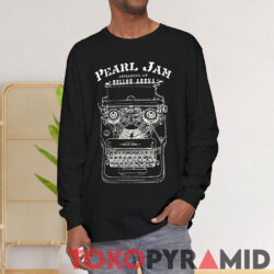 Vintage Pearl Jam Appearing At Mellon Arena Shirt 3 Vintage Pearl Jam Appearing At Mellon Arena Long Sleeve