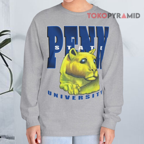 Vintage Penn State University Logo Long sleeved Vintage Penn State University Logo Long sleeved