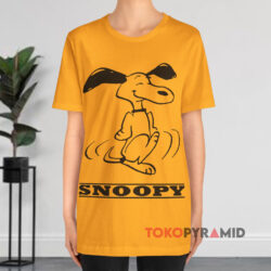 Vintage Spruce Peanuts Snoopy Yellow T shirt