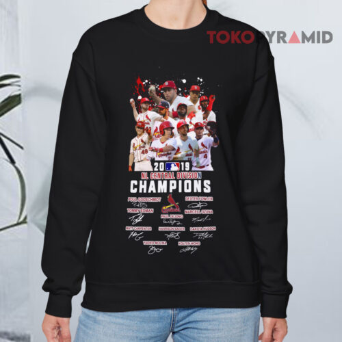 Vintage St Louis Cardinals Nl Central Division Signatures Champions Sweatshirt Vintage St Louis Cardinals Nl Central Division Signatures Champions Sweatshirt