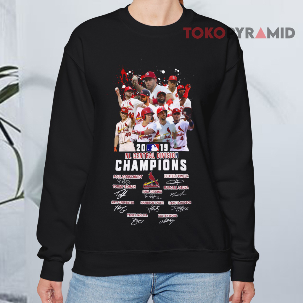 Vintage St Louis Cardinals Nl Central Division Signatures Champions Sweatshirt Vintage St Louis Cardinals Nl Central Division Signatures Champions Sweatshirt