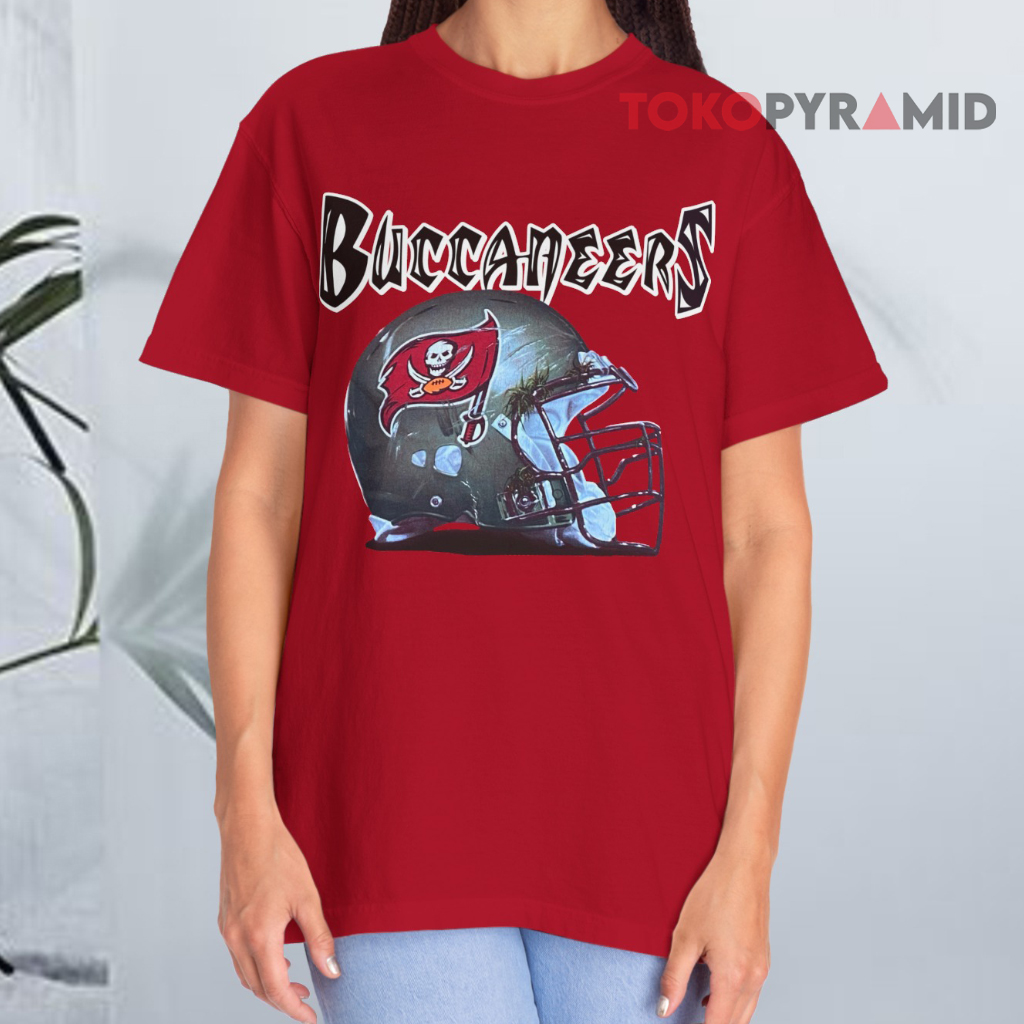 Vintage Tampa Bay Buccaneers Helmet Nfl Red T shirt Vintage Tampa Bay Buccaneers Helmet Nfl Red T shirt
