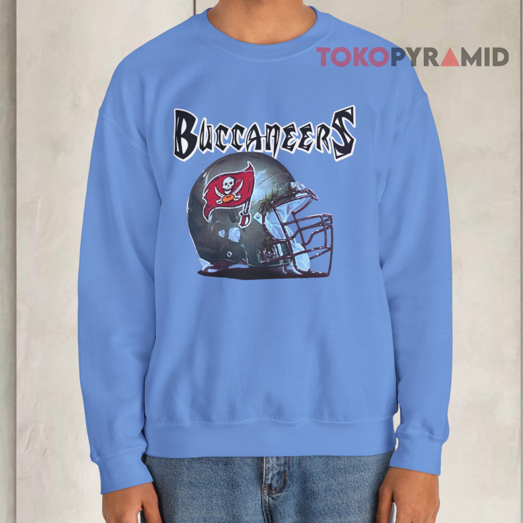 Vintage Tampa Bay Buccaneers Helmet Nfl Sweatshirt Vintage Tampa Bay Buccaneers Helmet Nfl Sweatshirt