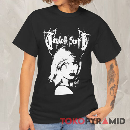 Vintage Taylor Swift Metal Mash Up Shirt