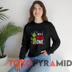 Vintage The Grinch Me Being Jolly He's A Mean One Sweater Black
