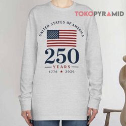 Vintage United States Of America 250 Anniversary Long sleeved