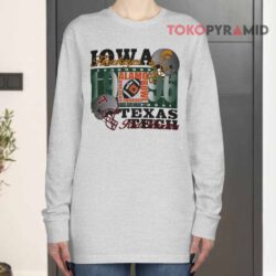 Vintage University Of Iowa Hawkeyes Vs Texas Tech Red Raiders 1996 Alamo Bowl College Football Long sleeved
