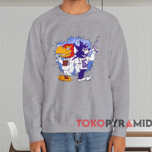 Vintage Wildcats The Feud Goes On Shirt Grey Sweatshirt Vintage Wildcats The Feud Goes On Shirt Grey Sweatshirt