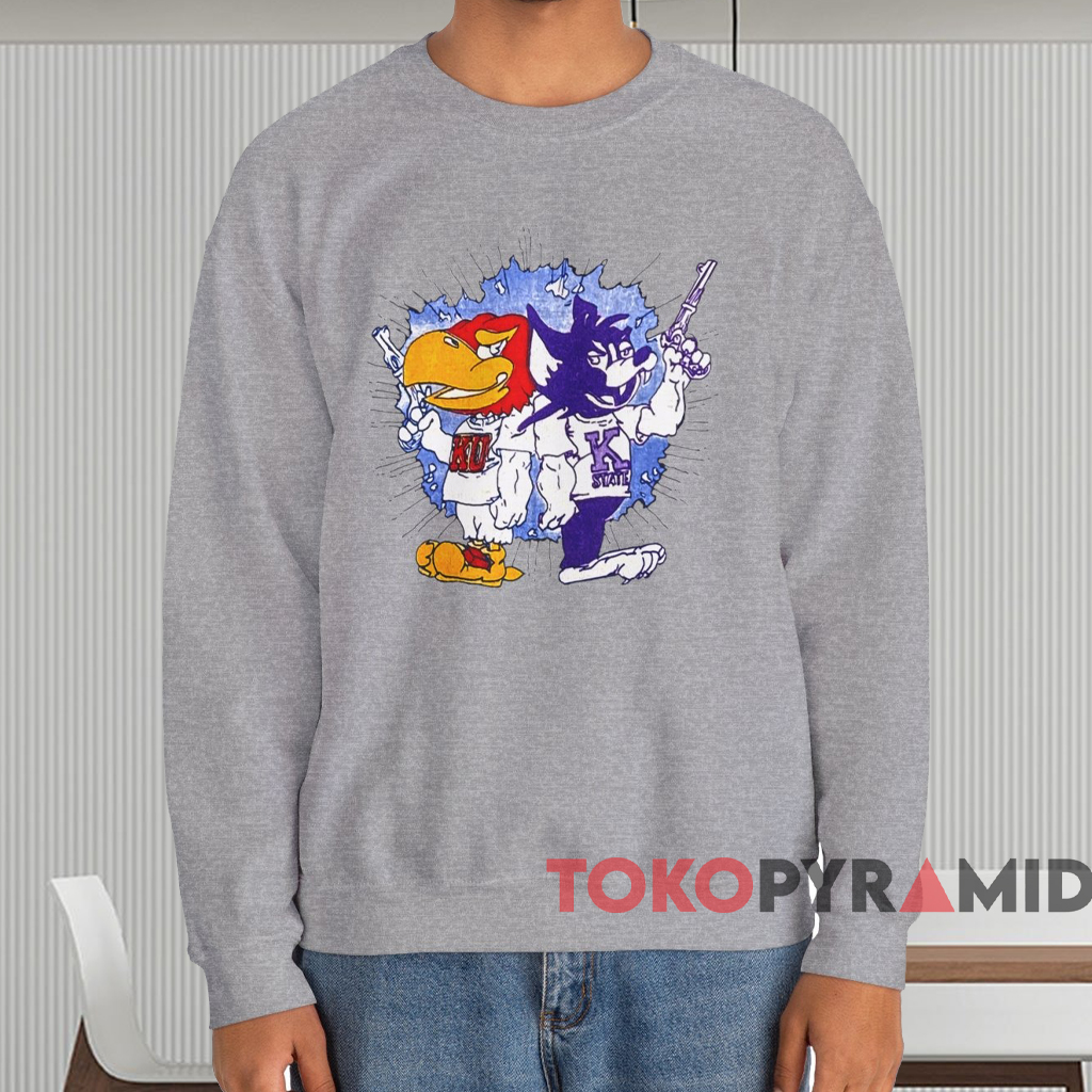 Vintage Wildcats The Feud Goes On Shirt Grey Sweatshirt Vintage Wildcats The Feud Goes On Shirt Grey Sweatshirt